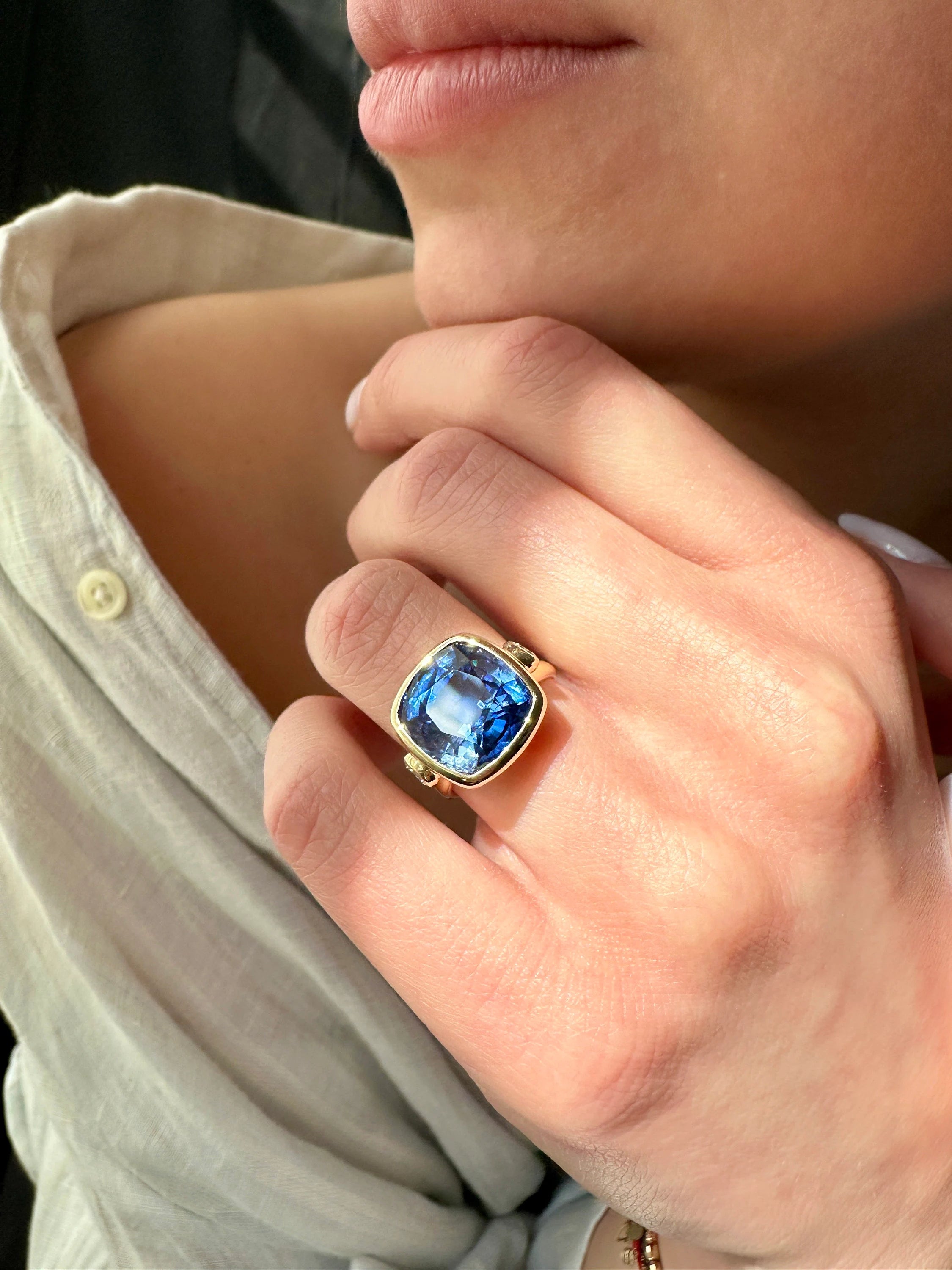 Blue Sapphire with Oval Diamonds Birthstone Ring