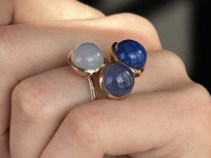 Blue Chalcedony Large Sphere Ring - Image 12