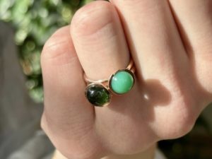 Apple Green Chrysoprase Small Sphere Ring - Image 8