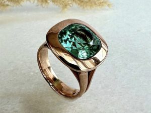 Cushion Paraiba Tourmaline Ring - Image 4