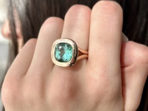 Cushion Paraiba Tourmaline Ring - Image 7