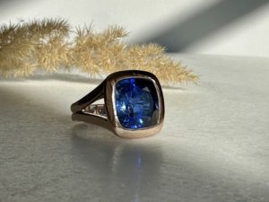 Cashmere Blue Sapphire Ring - Image 4