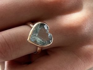 Simplicity Frosted Aquamarine Heart Ring - Image 4