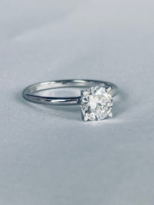 1.0 ct Diamond Engagement Ring - Image 5