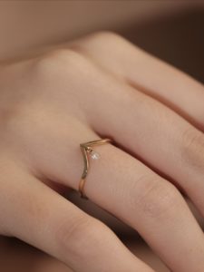 Floating Diamond Wishbone Chevron Ring - Image 4